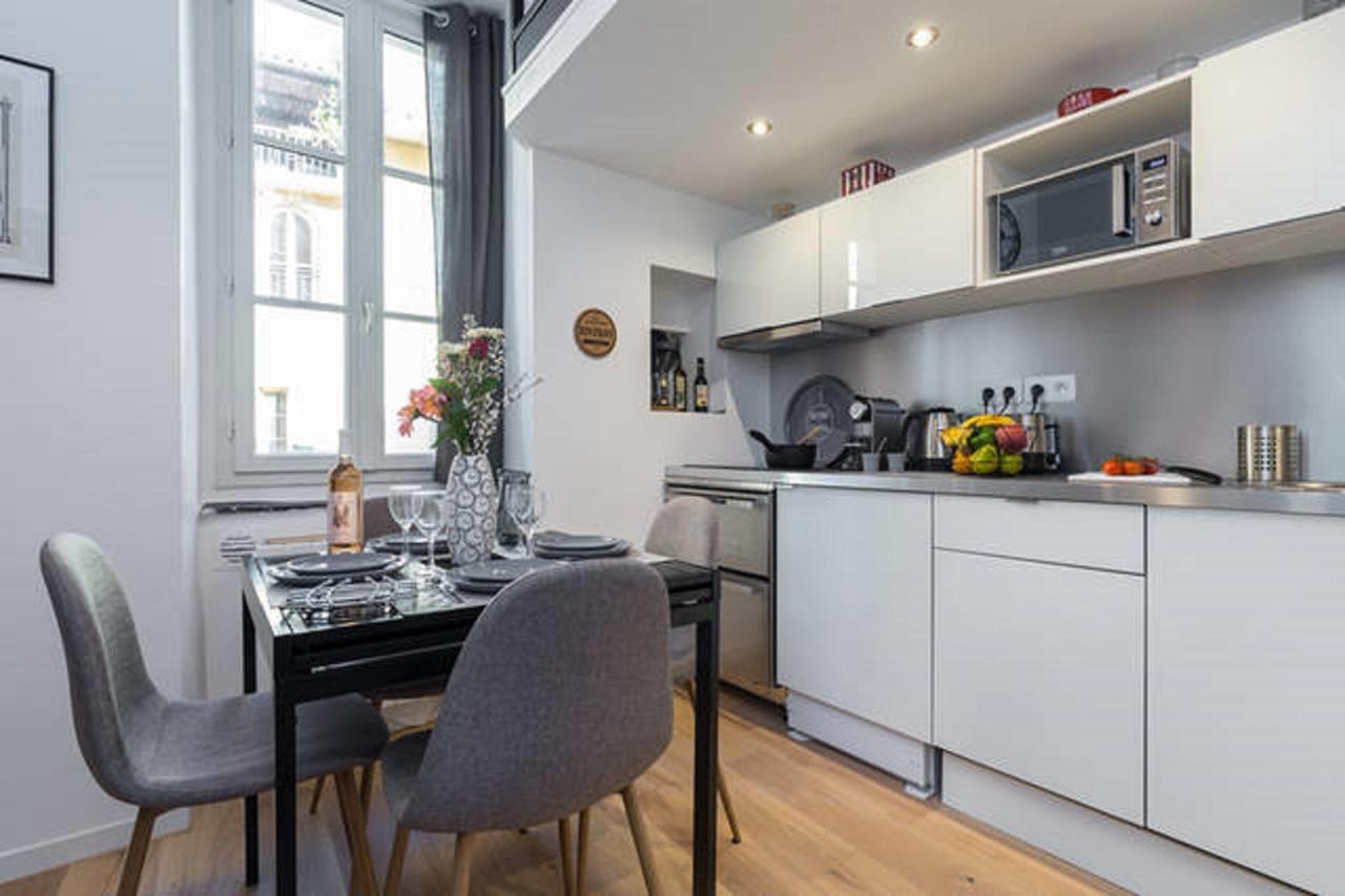 Angle Droit- Loft Et Atypique, Climatisation, Vieux-nice