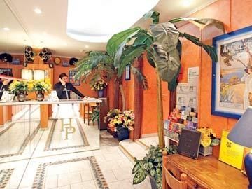 Paradis Hotel 2*