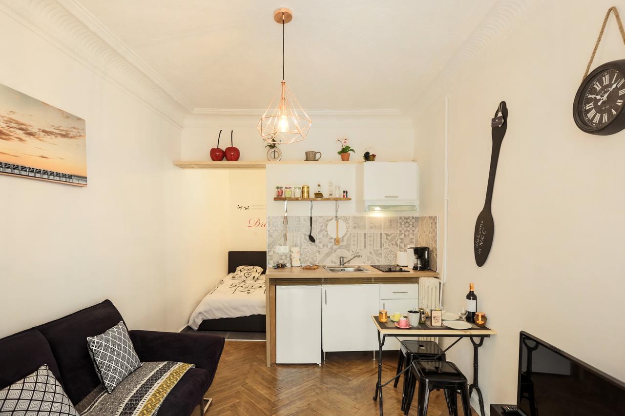 Amazing 1 Bedroom Loft In Centre Seafront *