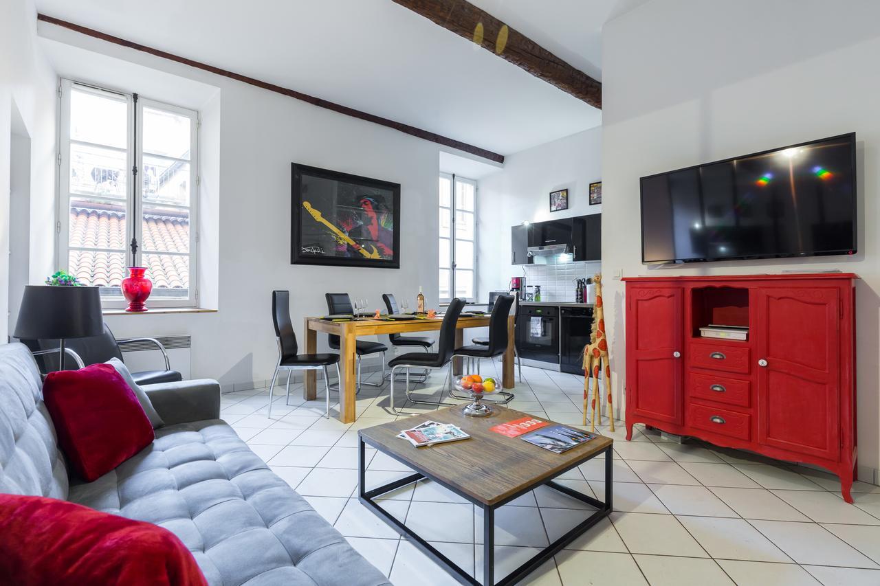Ste Reparate F4 Moderne, Design, Place Rossetti, Heart Old Town Apartamento