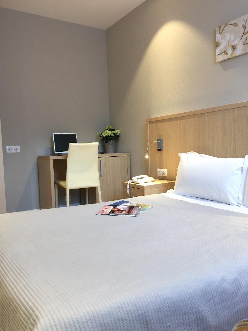 Hotel Ambassador