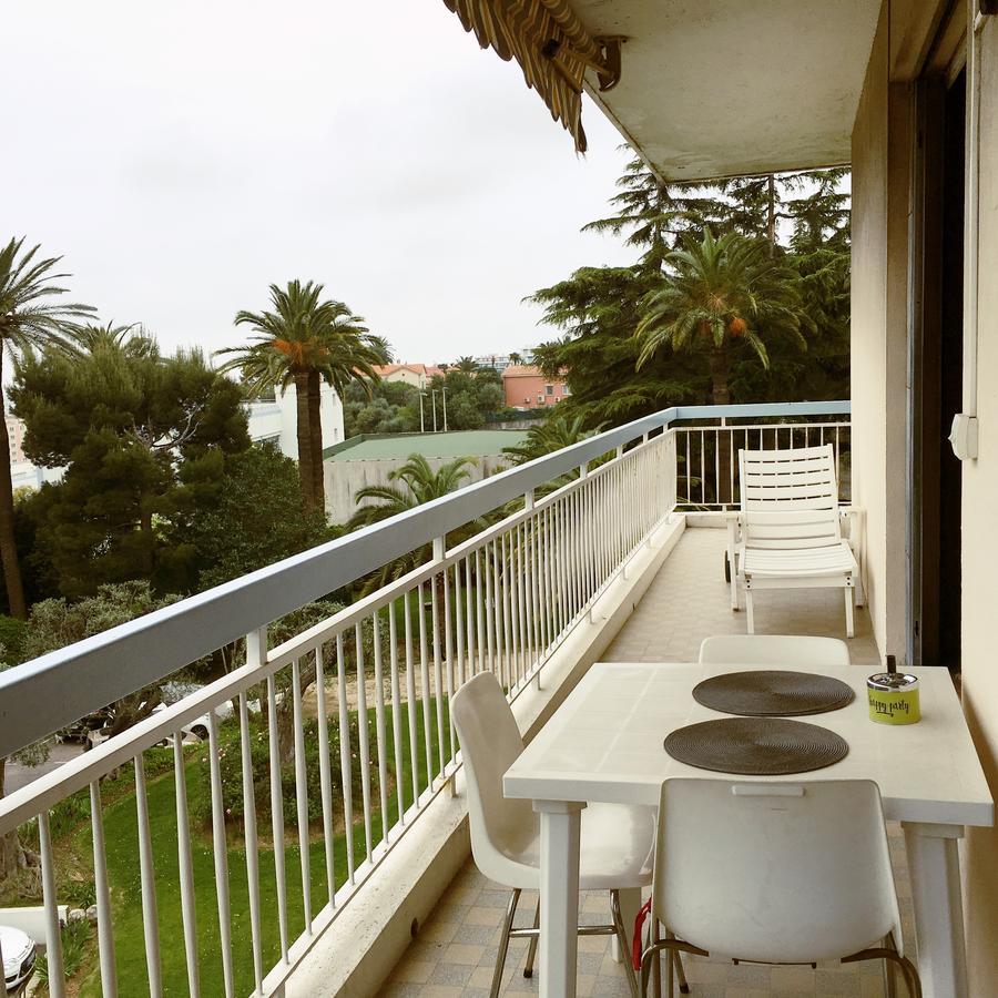 Park & Sea View Apartment