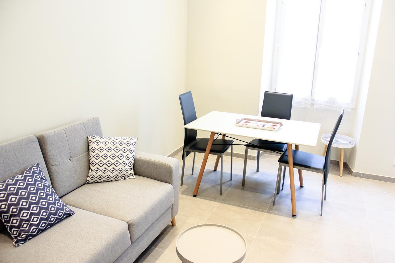 Apartment Lola *
