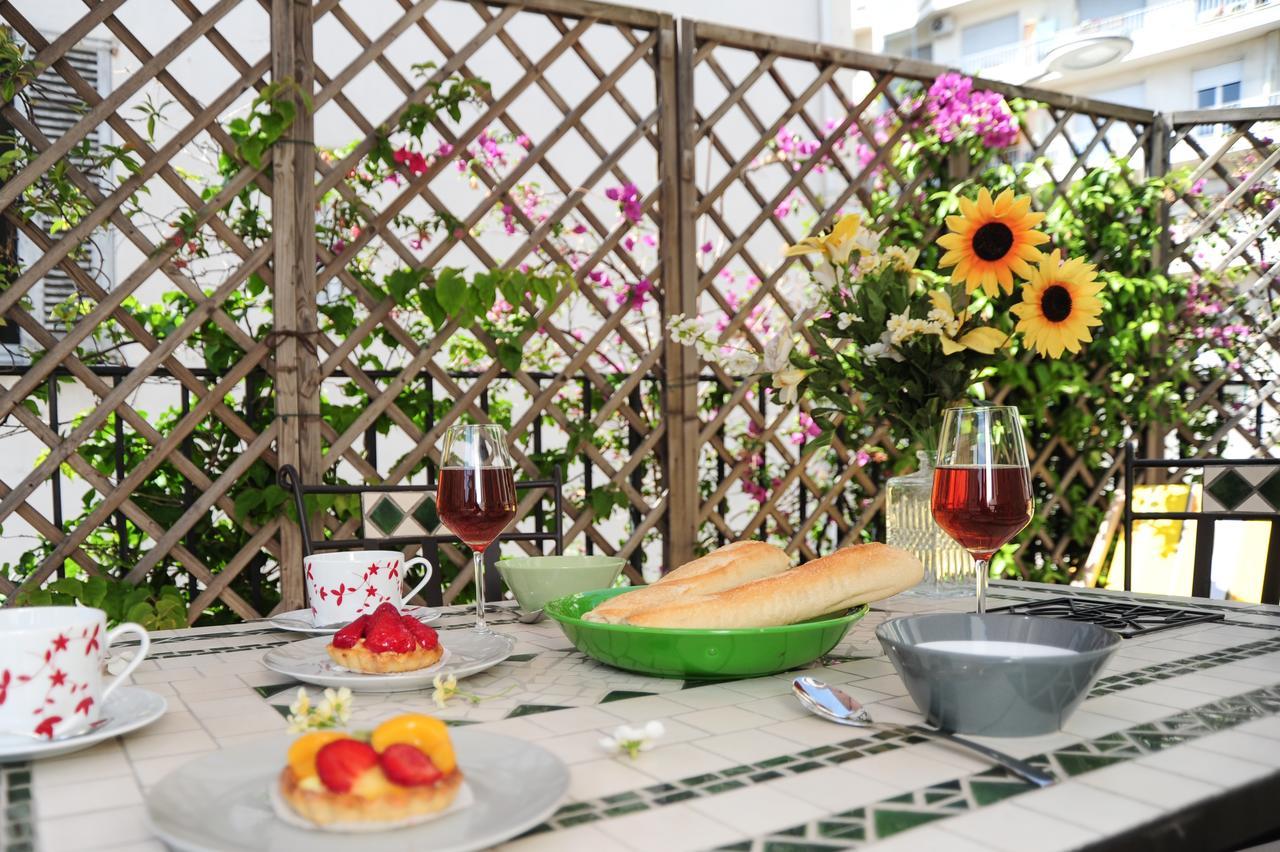 Apartment St Genevieve Five Stars House