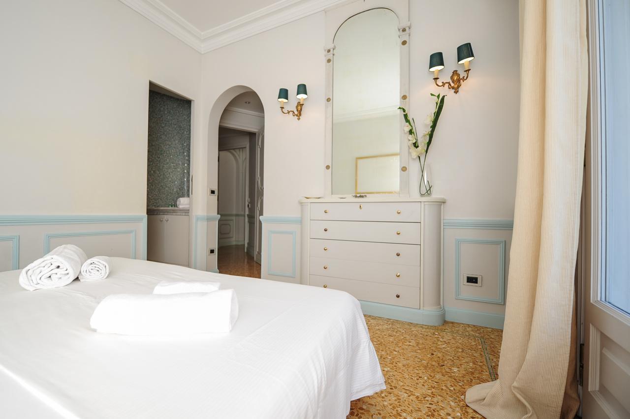 Apartment Le Royal Res. Negresco Five Stars House