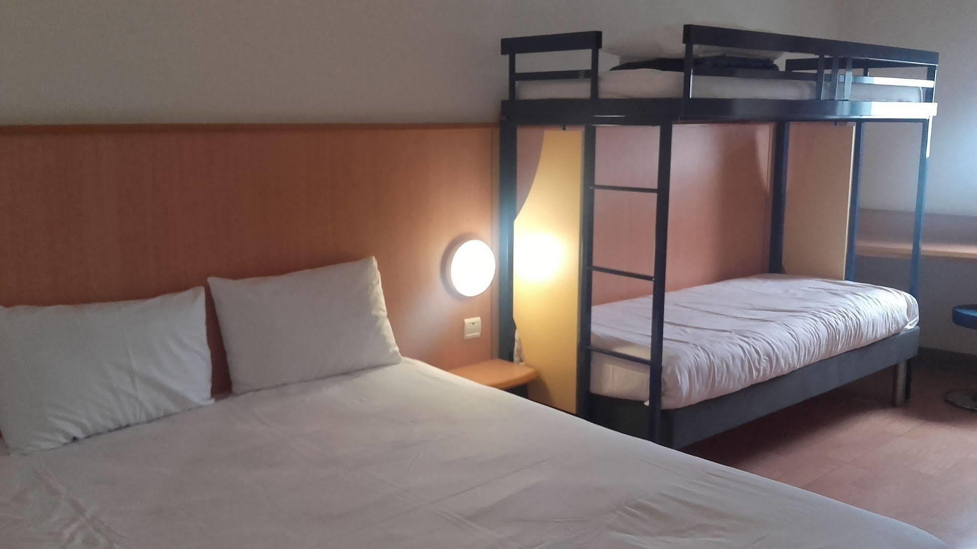 Hotel Ibis Budget Californie Lenval Nice
