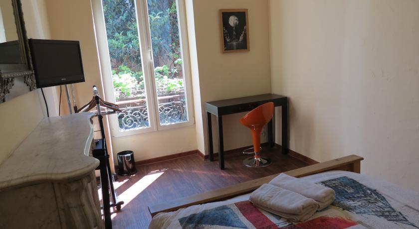 Villa Aramis Guesthouse