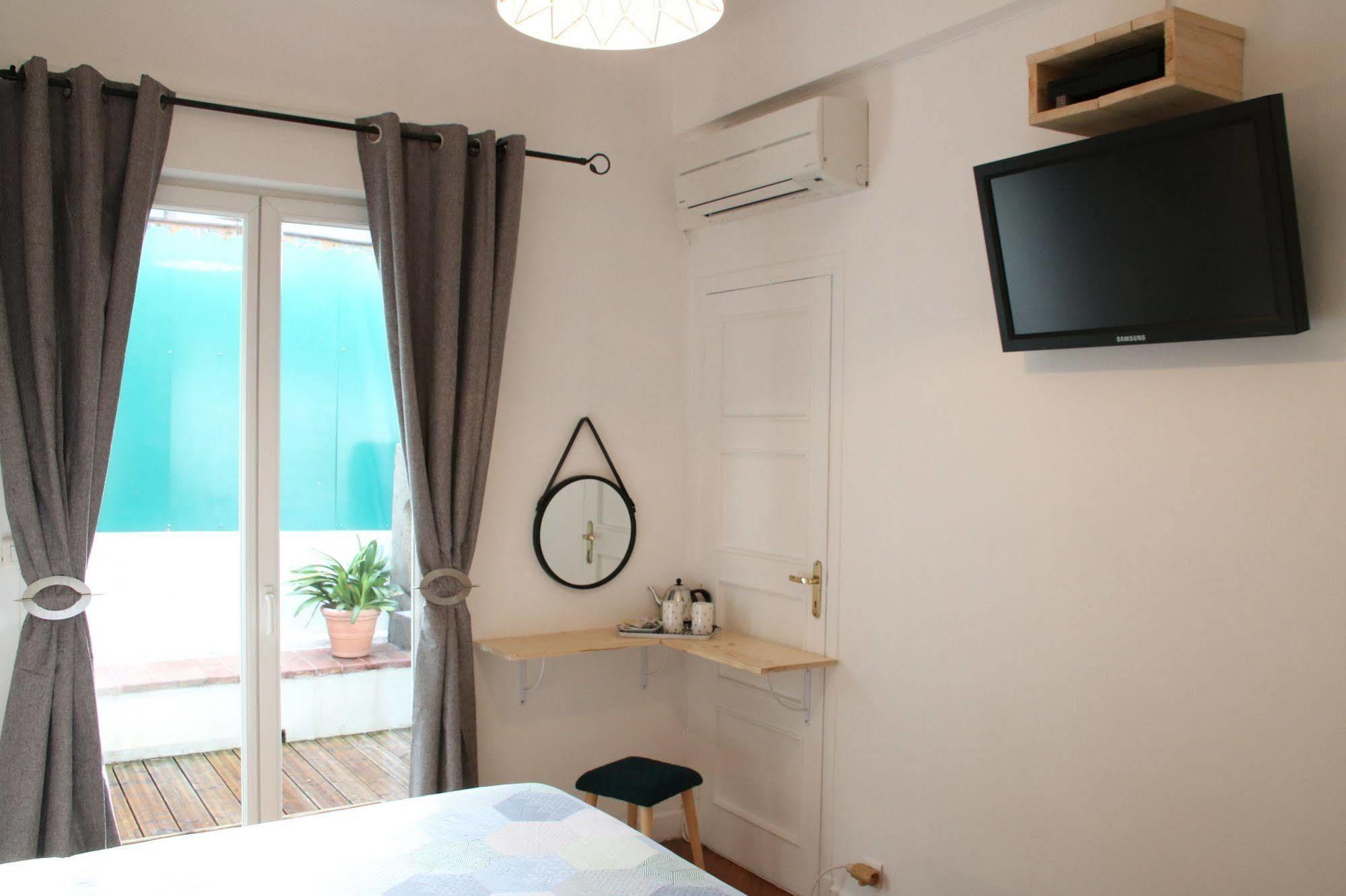 6 Bedrooms Seaview House, Old Town Apartment Nice