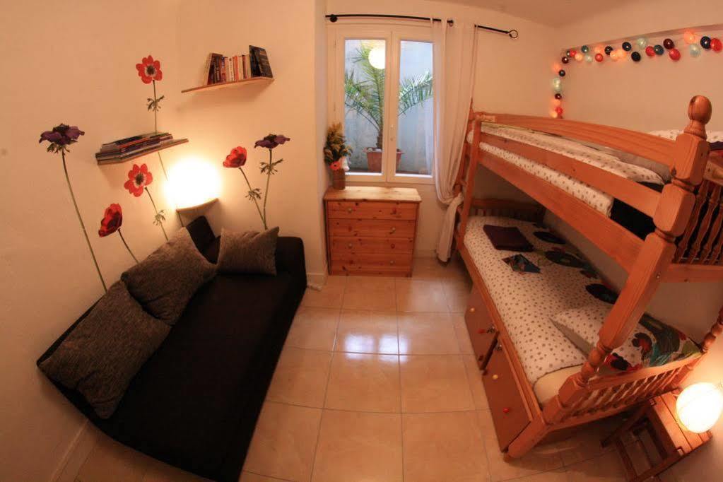 6 Bedrooms Seaview House, Old Town *