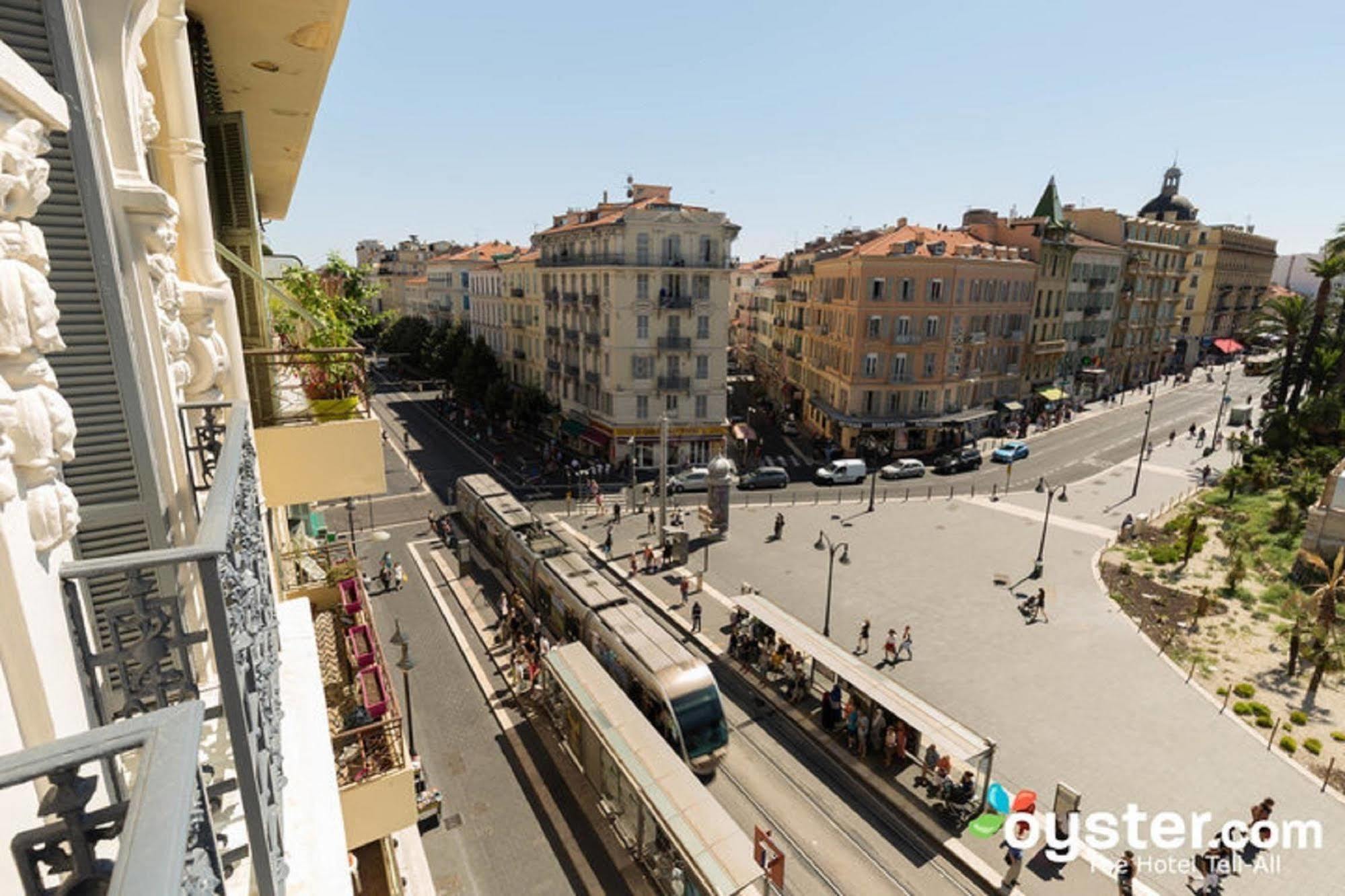 Le Noailles Gare Hotel