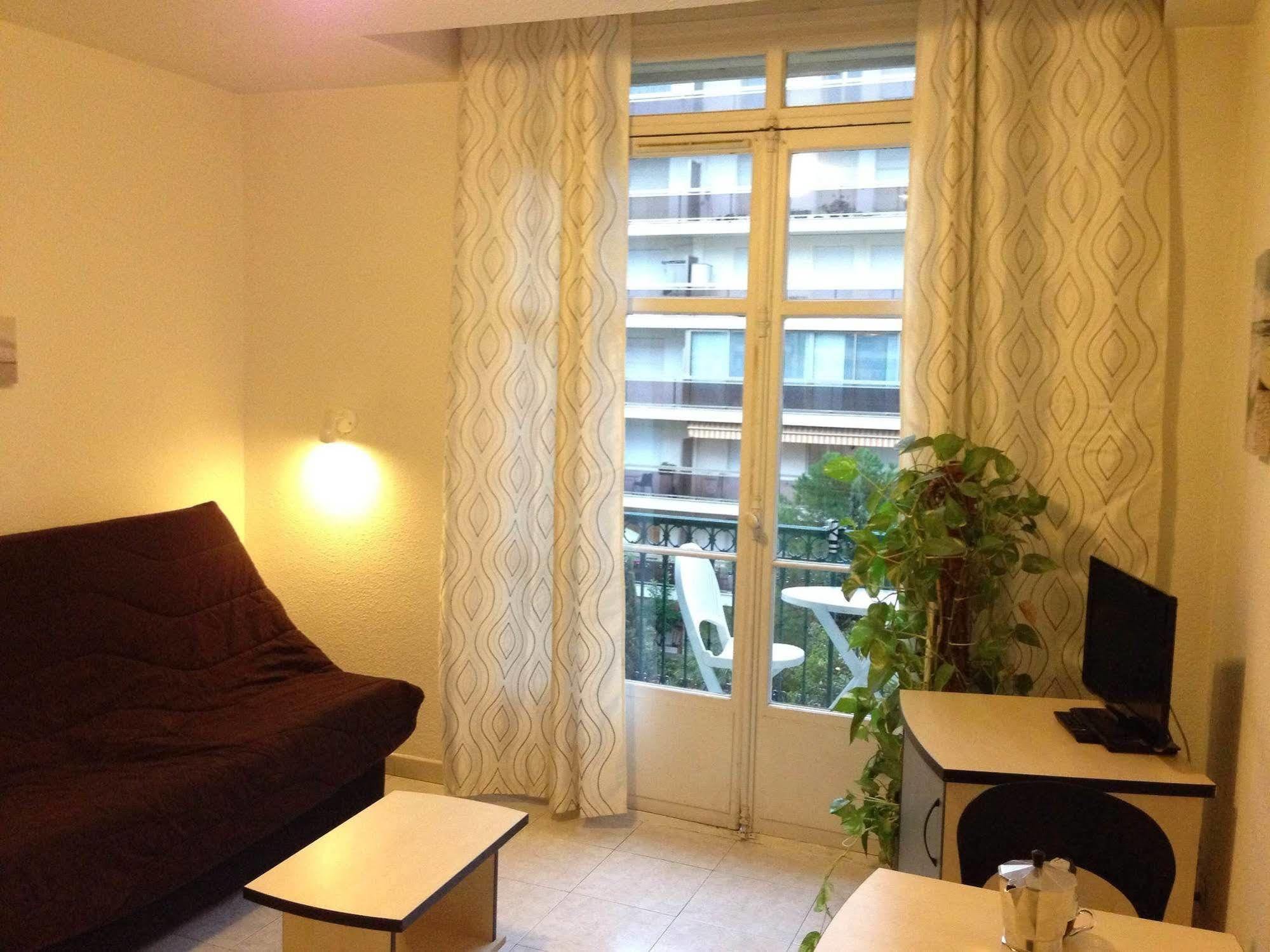 France Riviera Apartment
