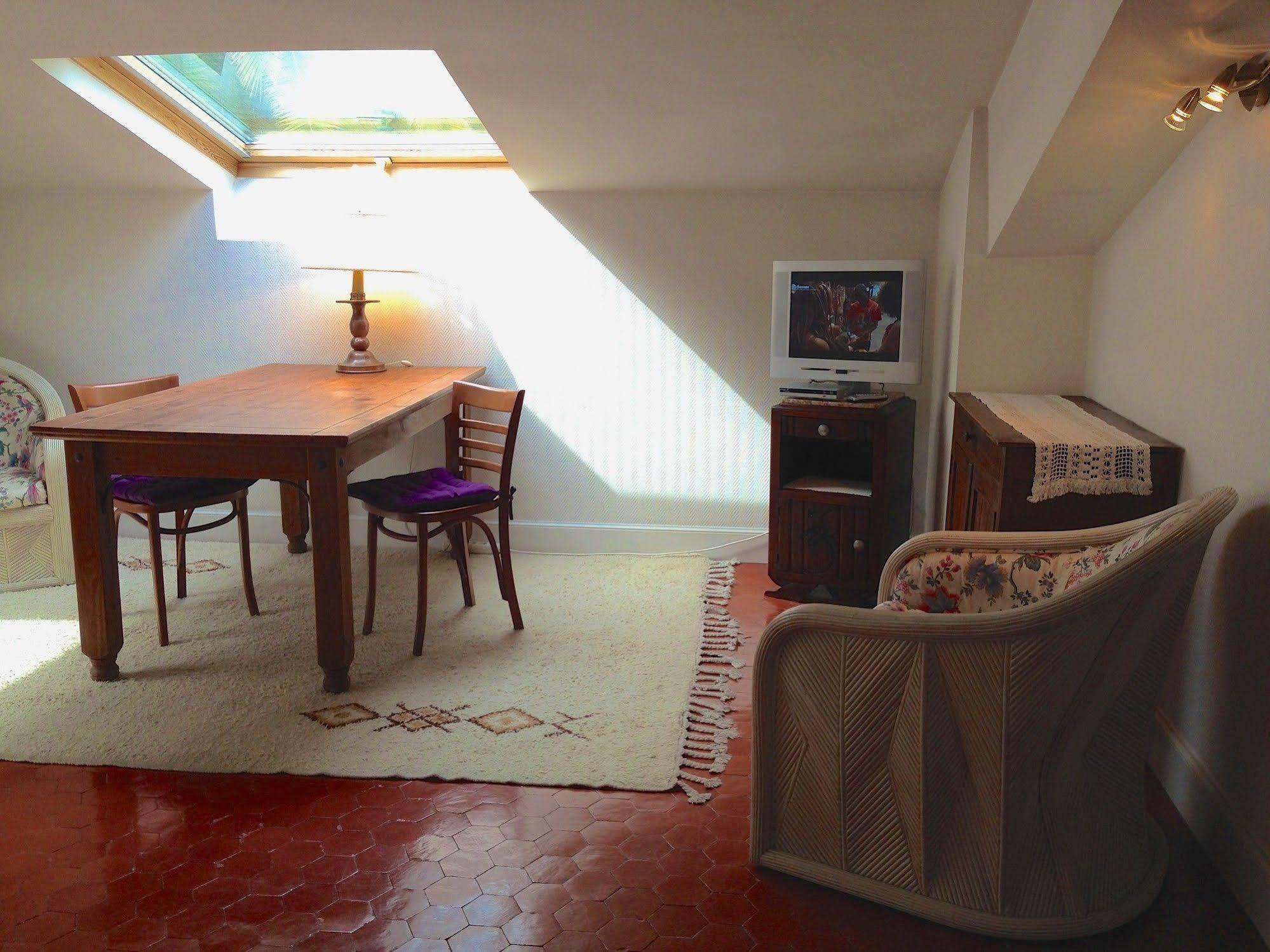 Aparthotel Residence La Villa Leonie 2*