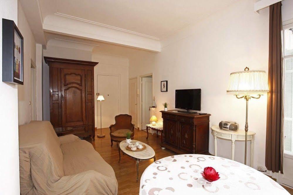 Apartment Mynice - White