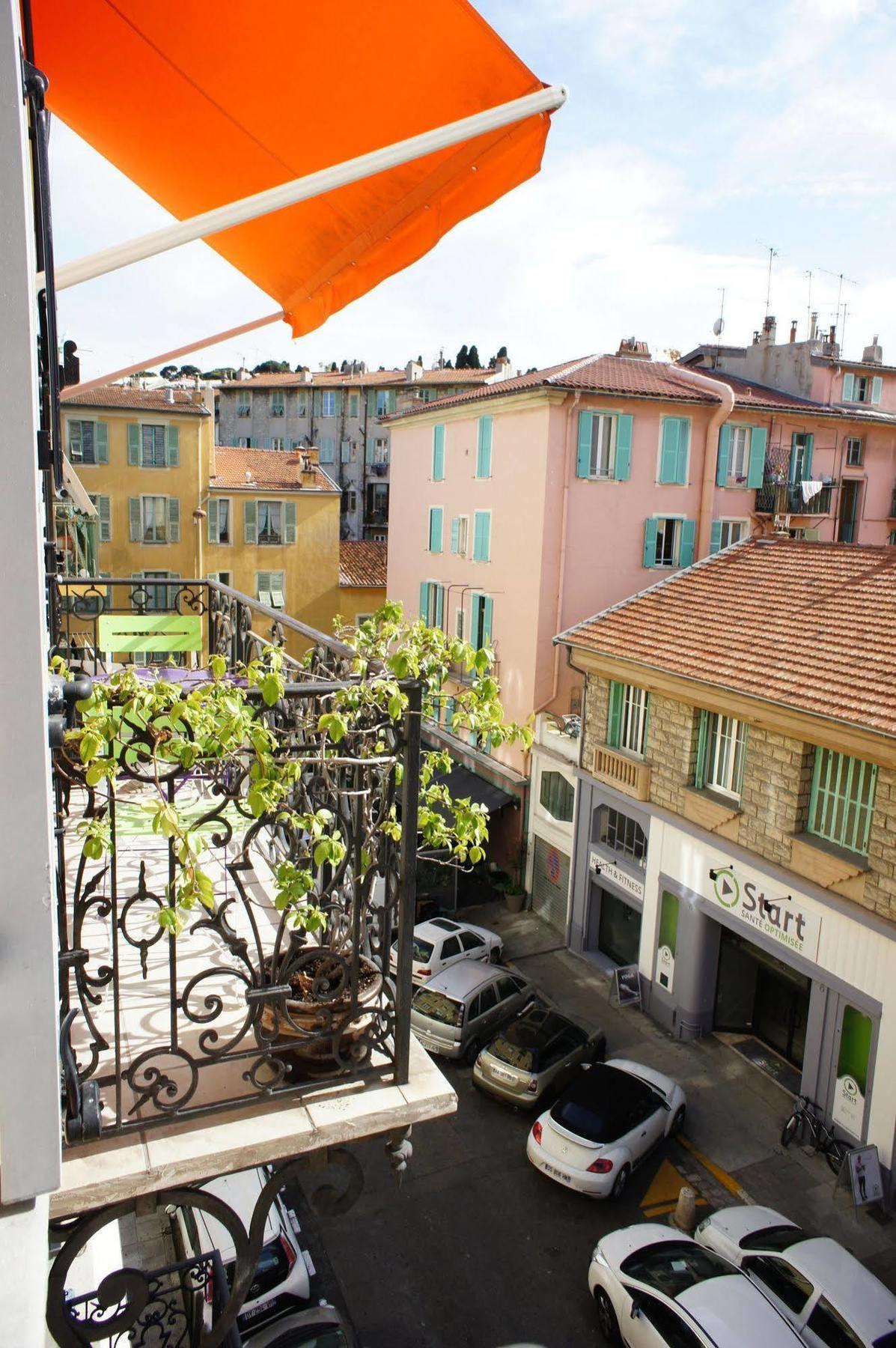 4 Pieces Vieux Garibaldi *