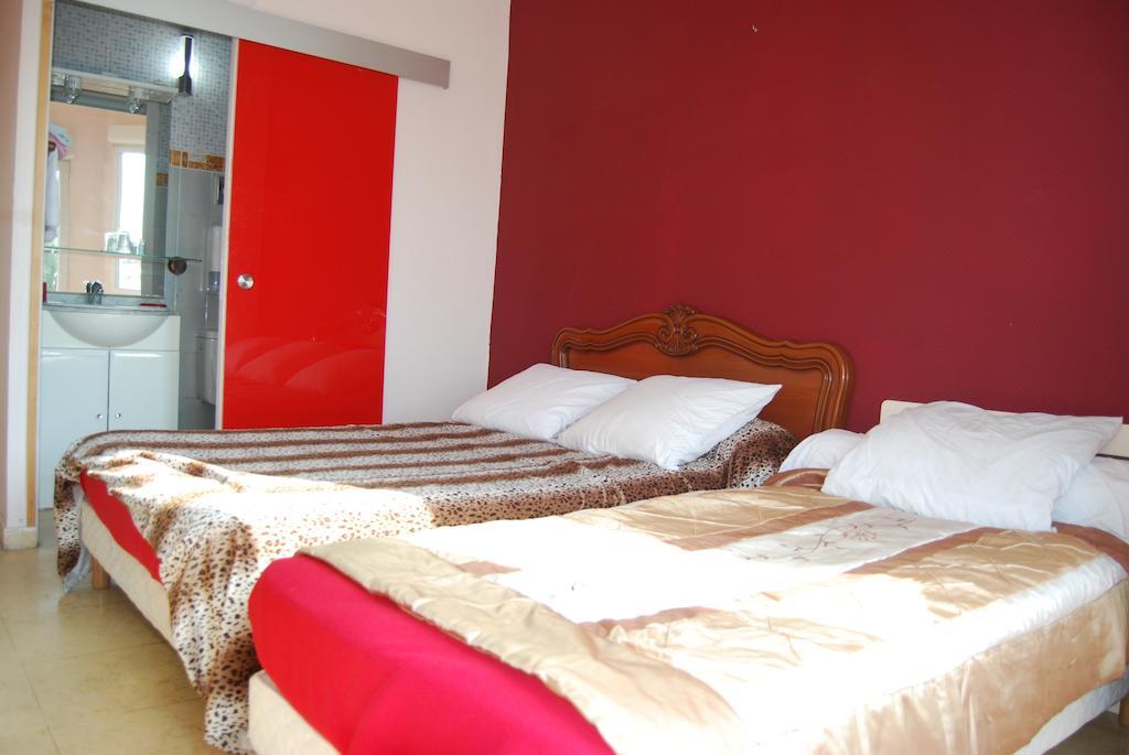 Azur Hotel