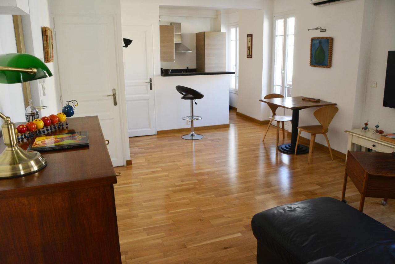Be Our Guests In Port Bonaparte Apartment Nice