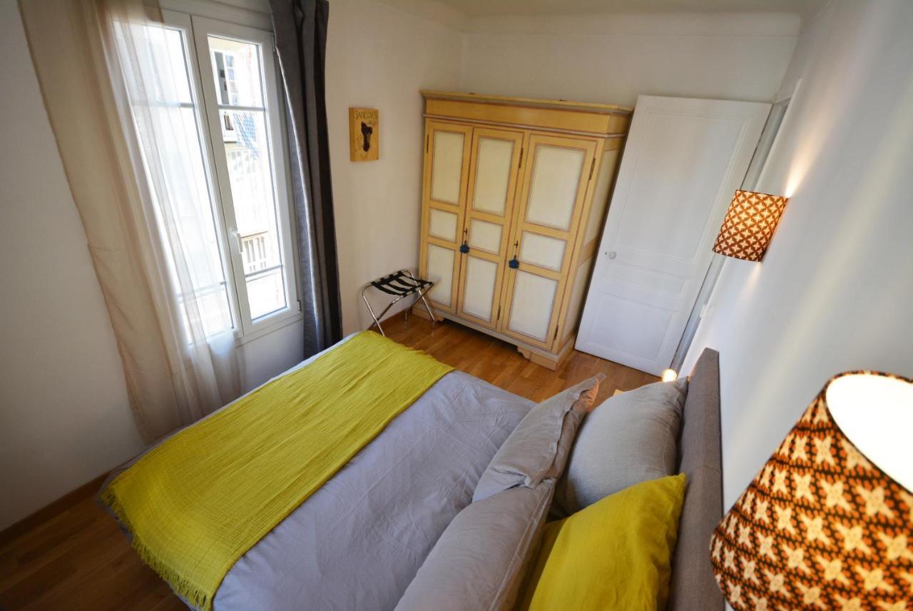Be Our Guests In Port Bonaparte *