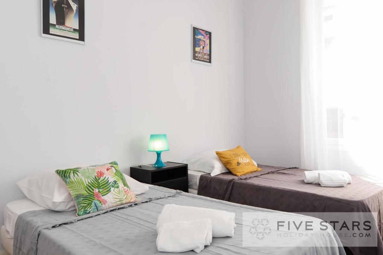 Gioia Five Stars House *