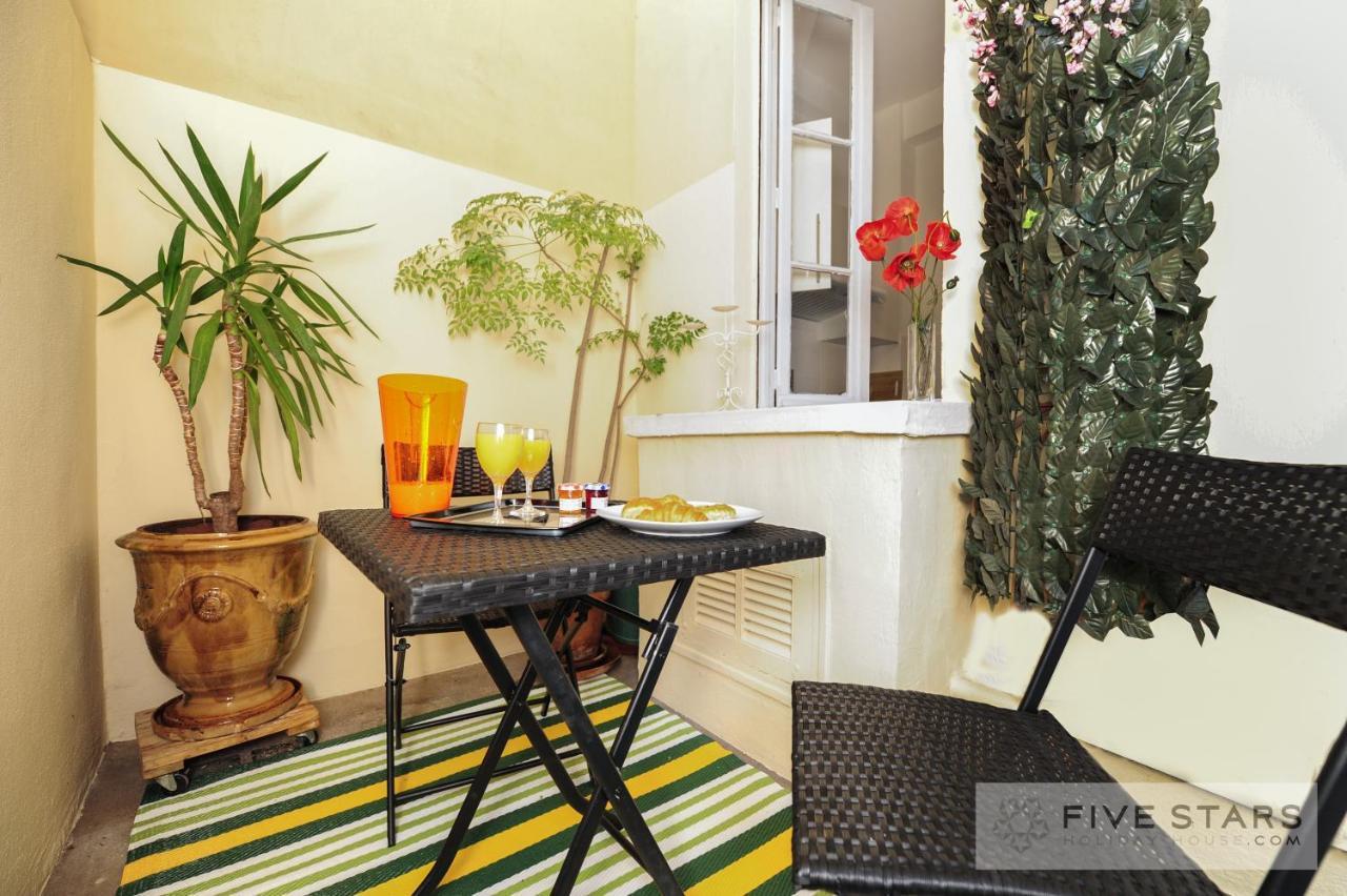 Gioia Five Stars House Nice