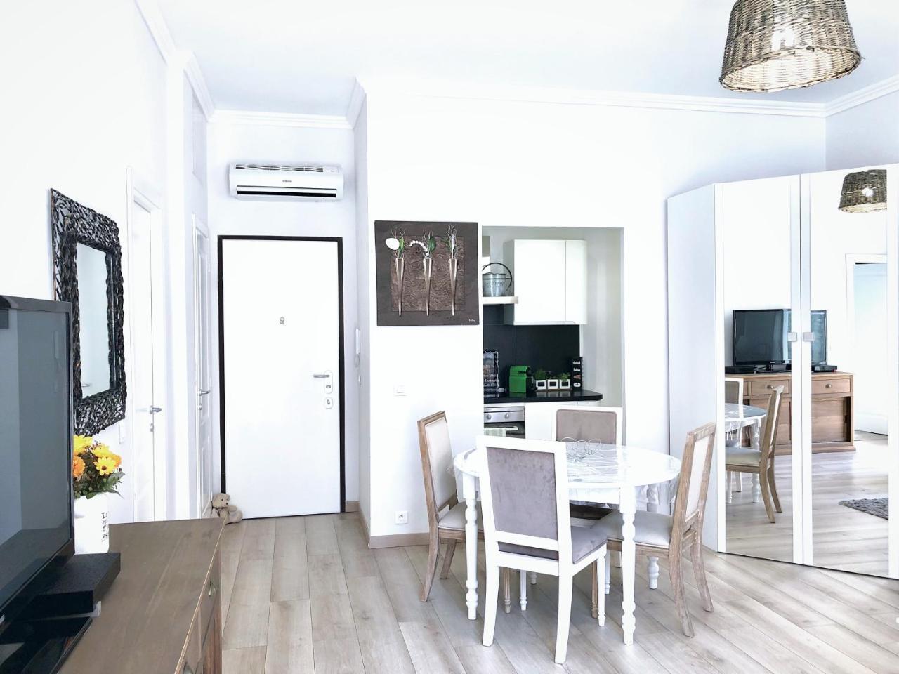 Prestige Center Apartment *