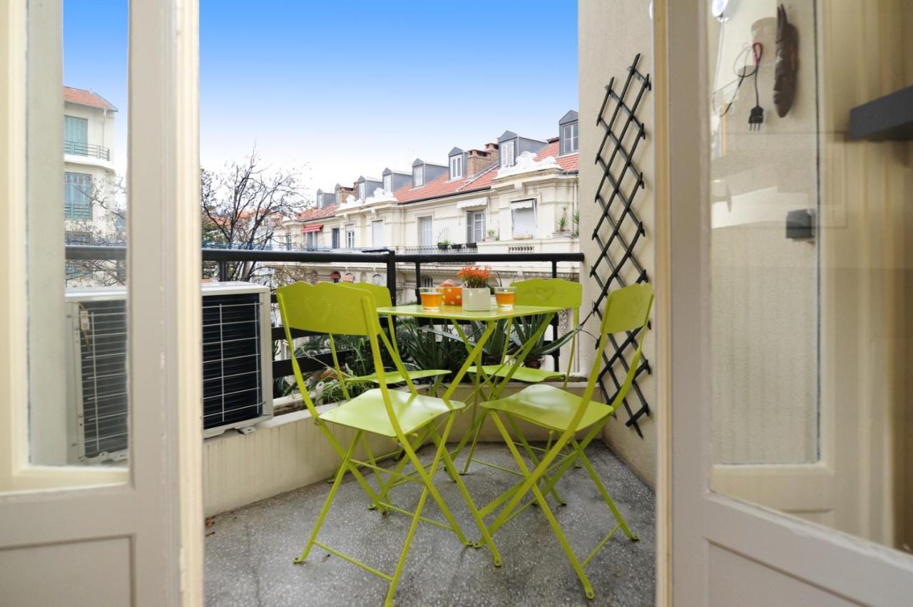 Apartment Mini Miro Five Stars House