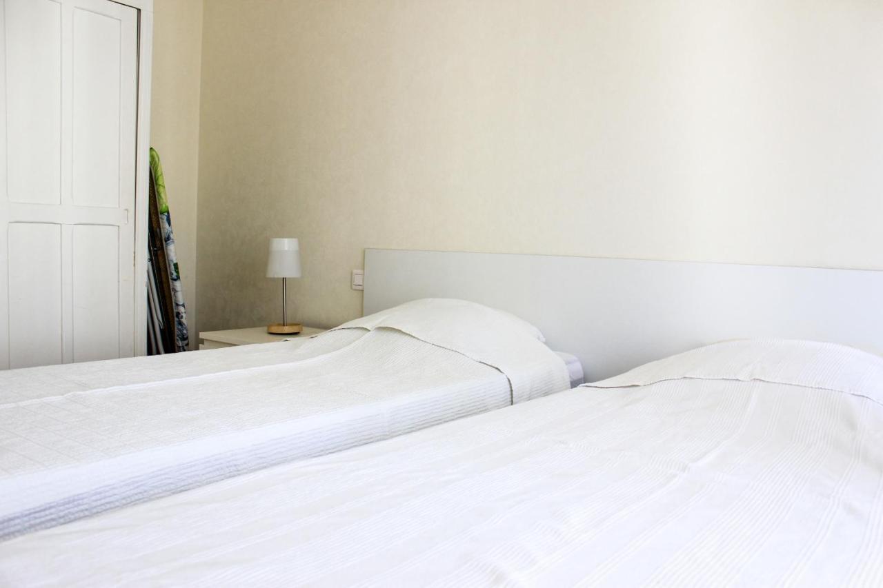 Apartment Escapade 8 *
