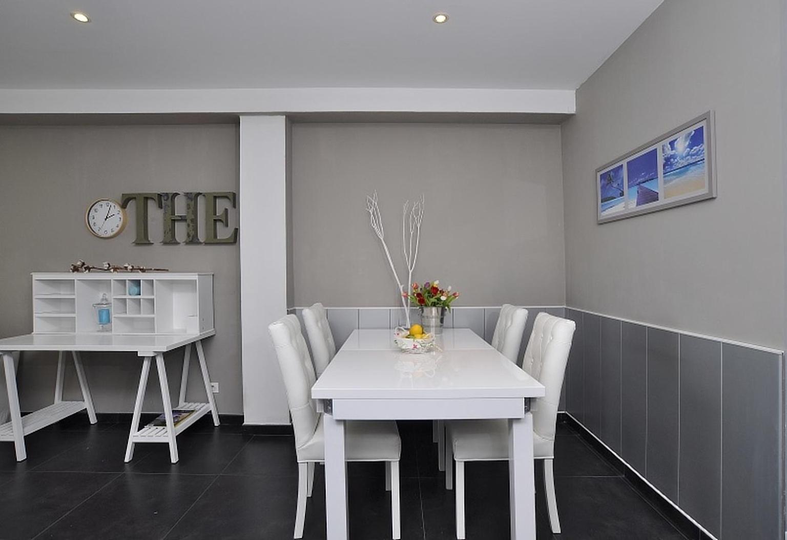 Apartment Sunlight - Parisian Bleu - Calm With Sea View