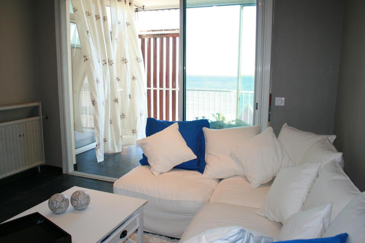 Apartment Sunlight - Parisian Bleu - Calm With Sea View