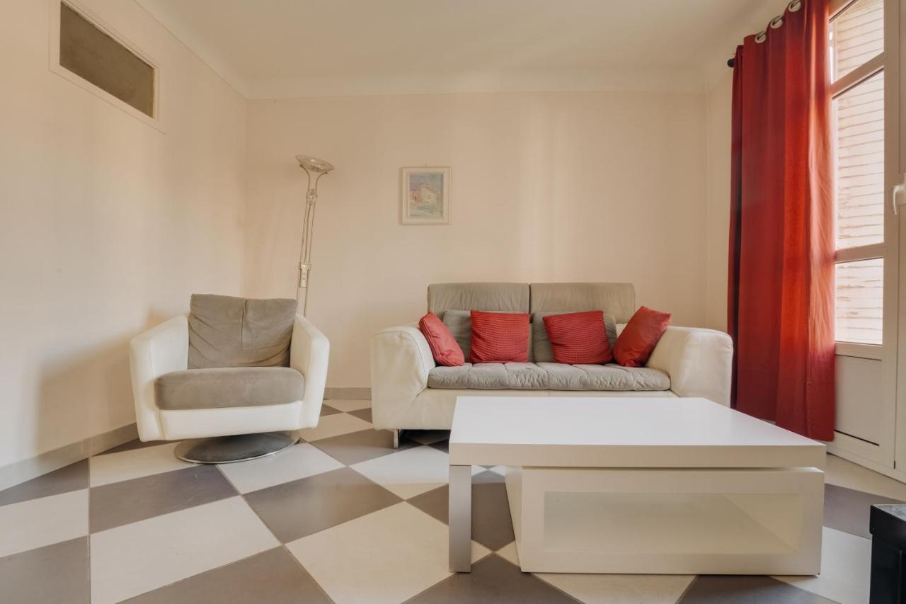 Charming Flat In The Middle Of Apartment Nice