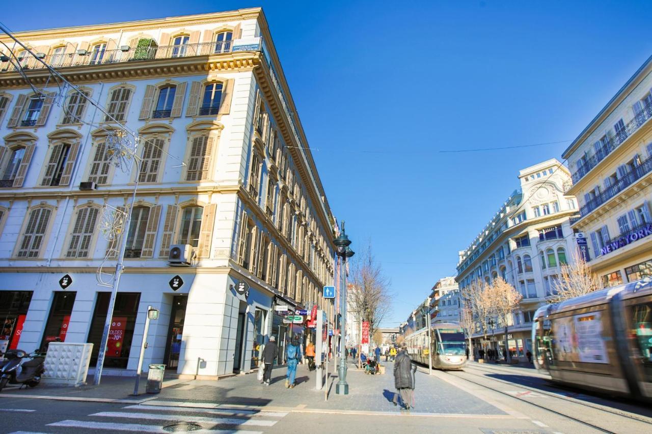 Etoile Ap1007 By Riviera Homes Nice