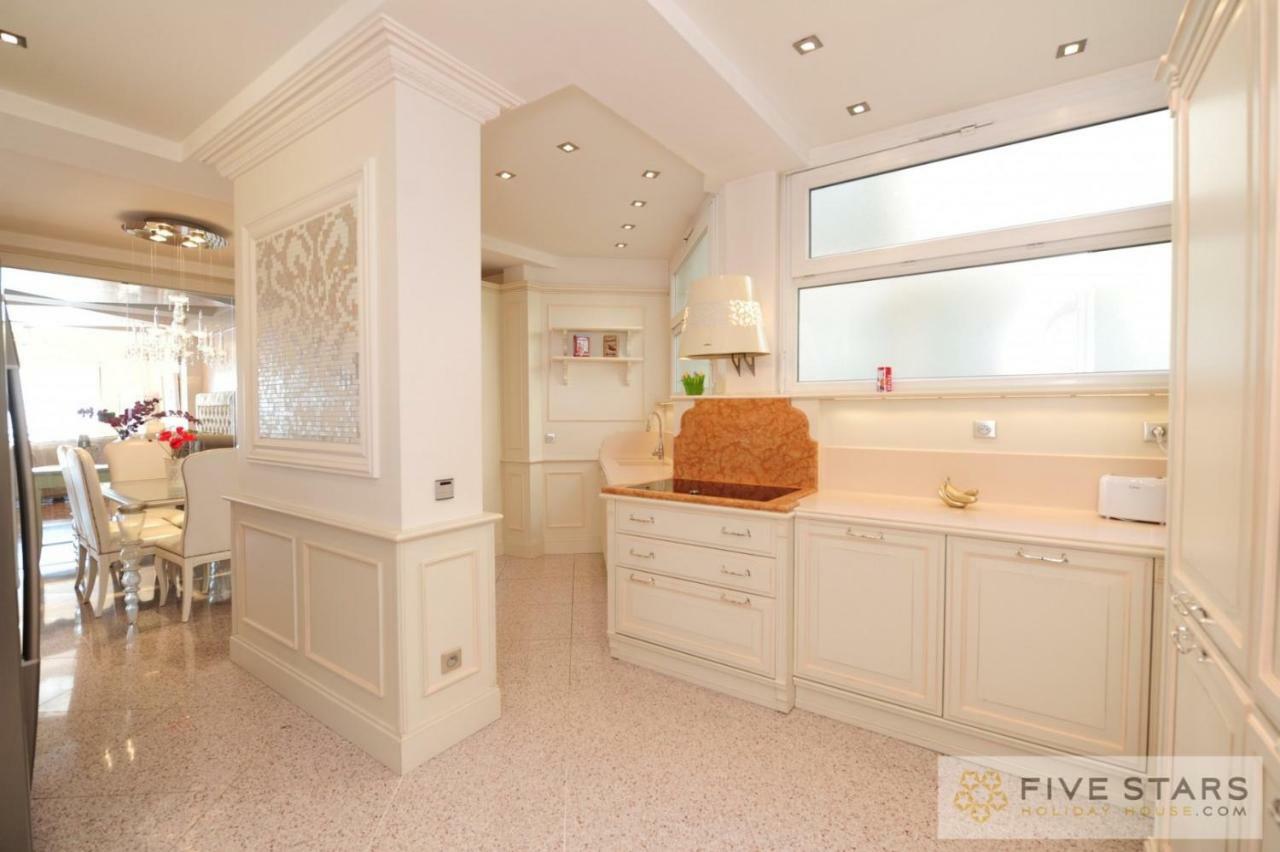 Le Majestic Promenade - Five Stars House * Nice