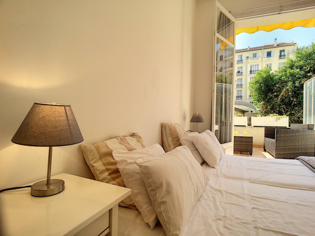 Apartment Nestor&jeeves - Provence Terrasse - - By Sea - South Terrace Nice