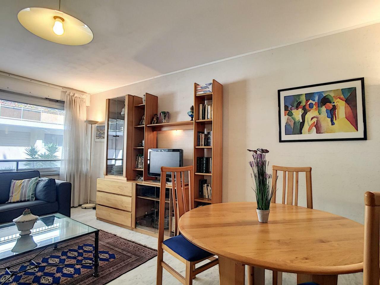 Apartment Nestor&jeeves - Marin Debussy - - By Shopping Area