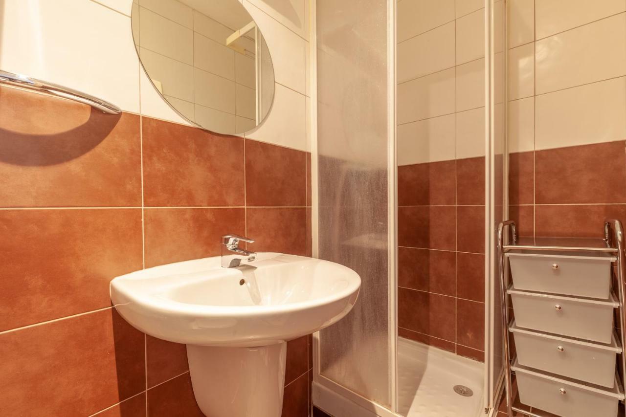 12 Rue Miron * Nice