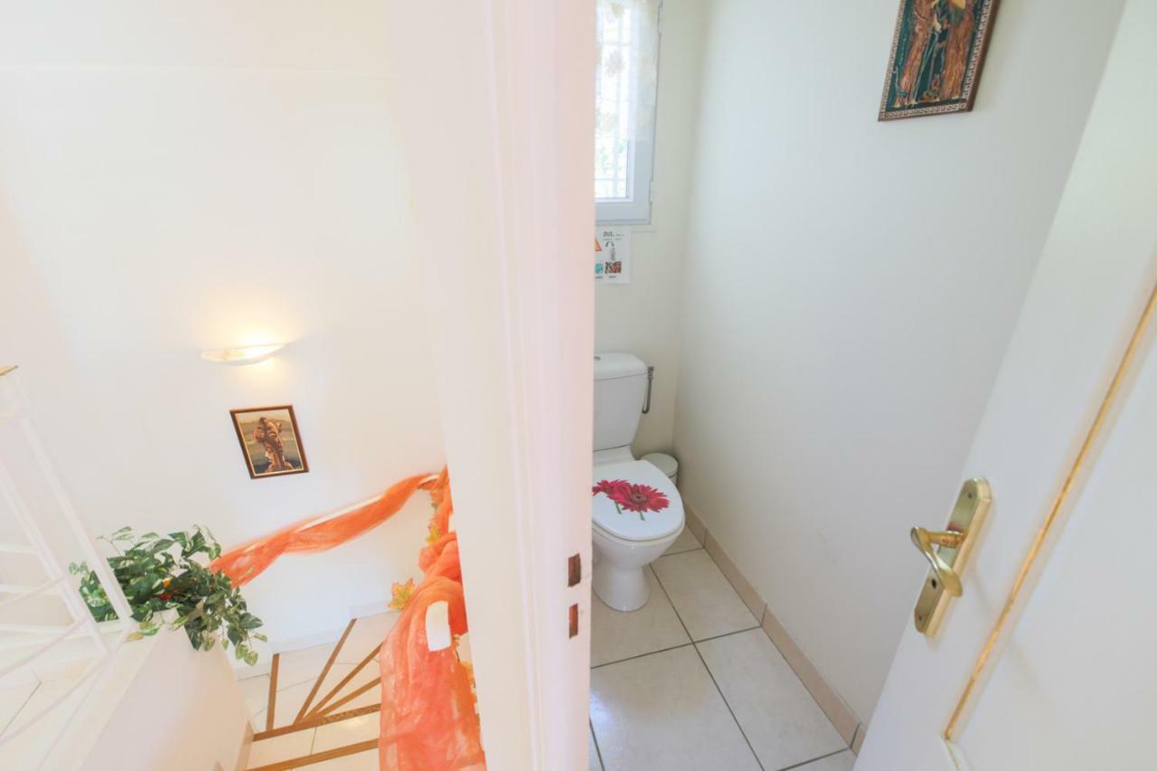 La Casetta Dei Fiori Vi3078 Villa