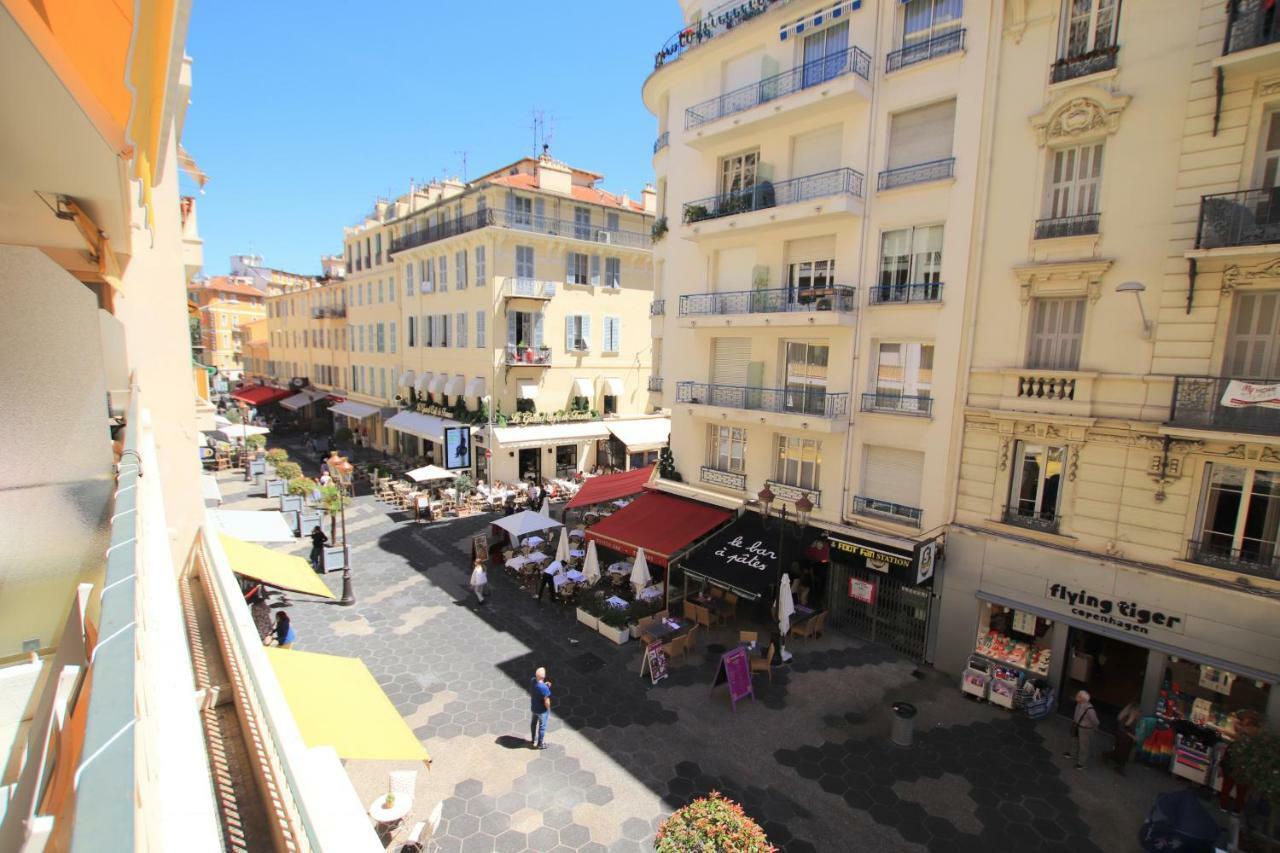 Gibraltar Apartment *