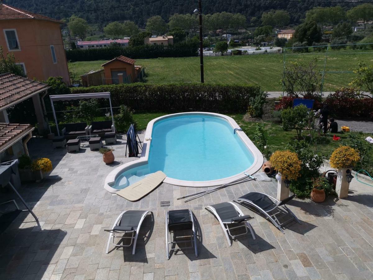 Les 13 Chimeres * Nice