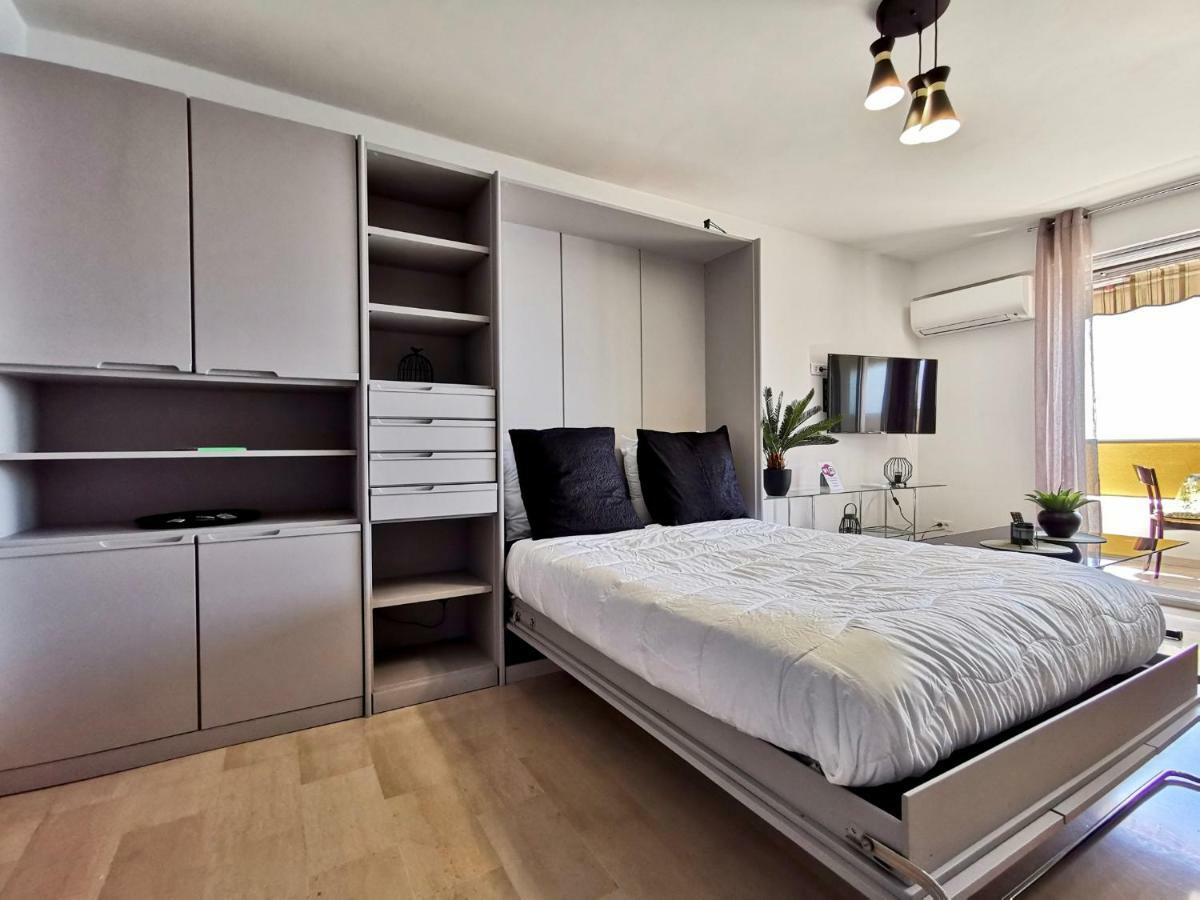 Studio Emeraudes Apartment