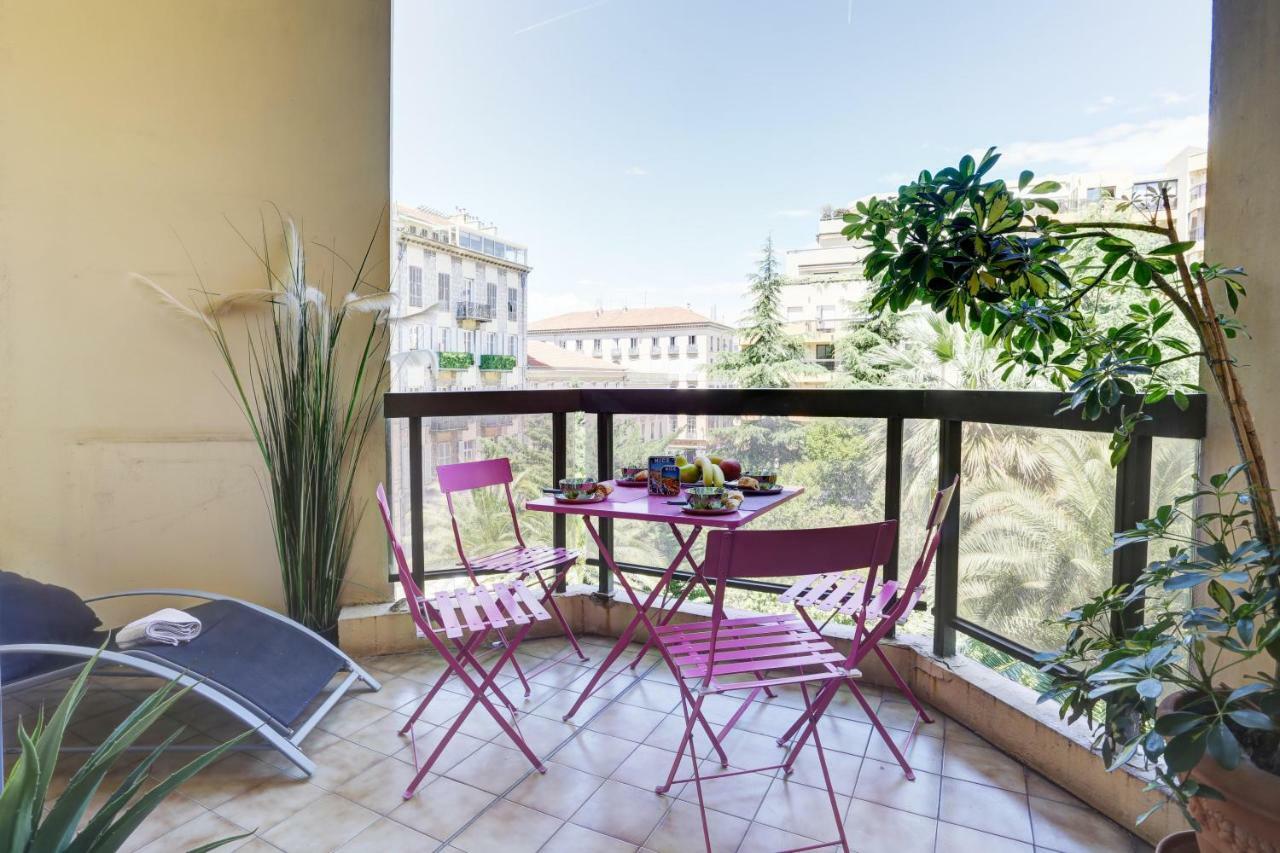 Grand H -f2, Face Vieux- Nice, Terrasse, Ascenseur, Climatisation, Terrace - Center Apartment Nice