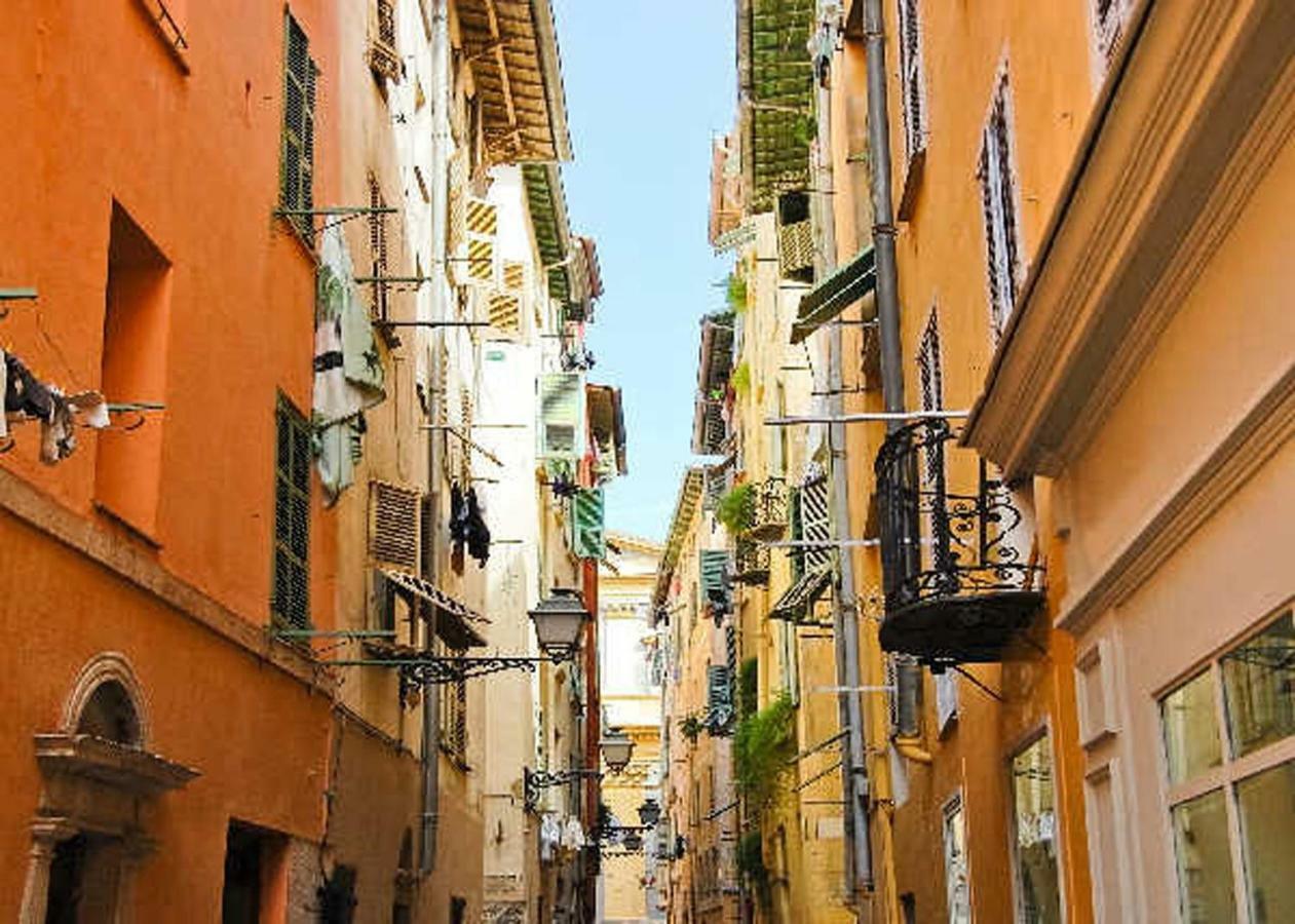 Heart Of Old Town *