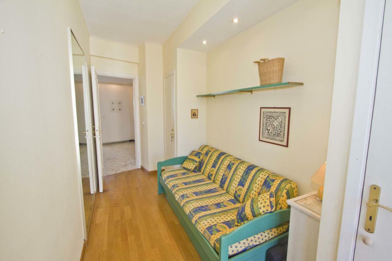 Promenade - Sea Front Palatin Apartment Nice