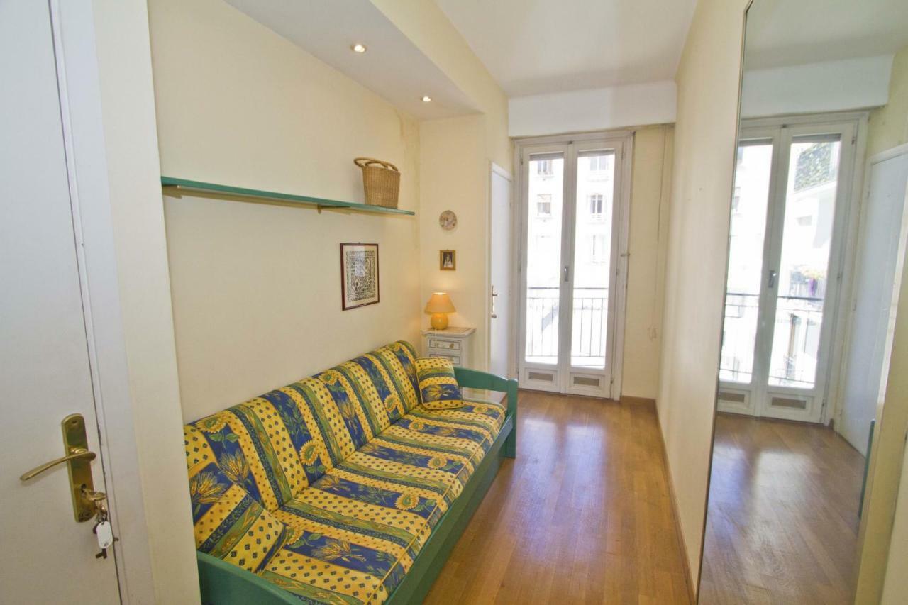 Promenade - Sea Front Palatin Apartment