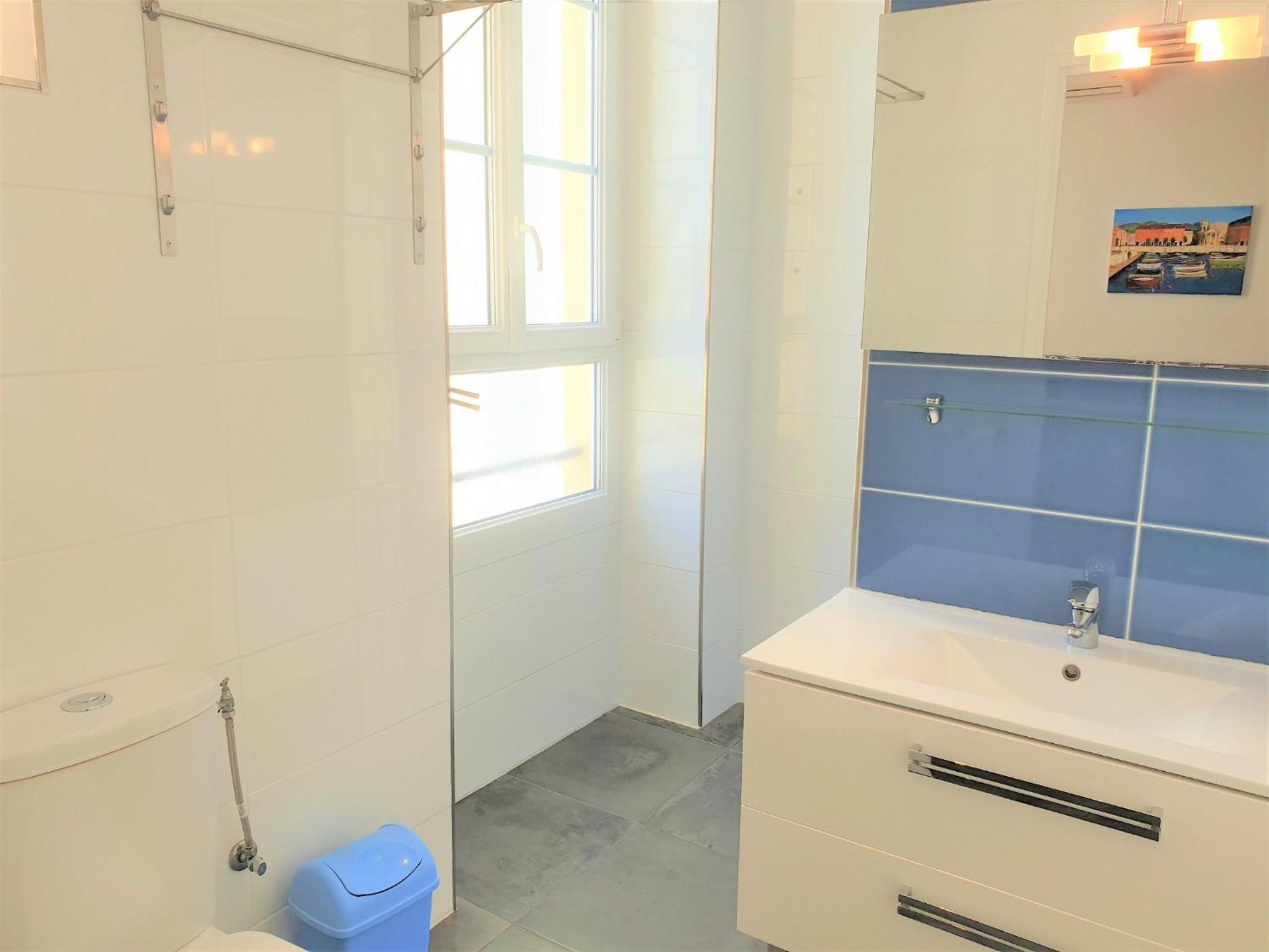 Le 43 Port Apartment