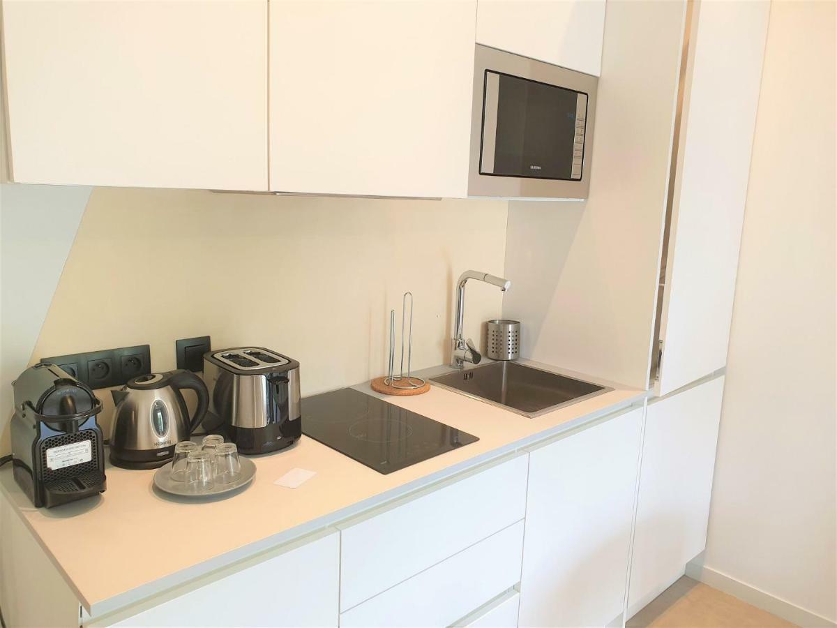 Apartment Centre 301 *