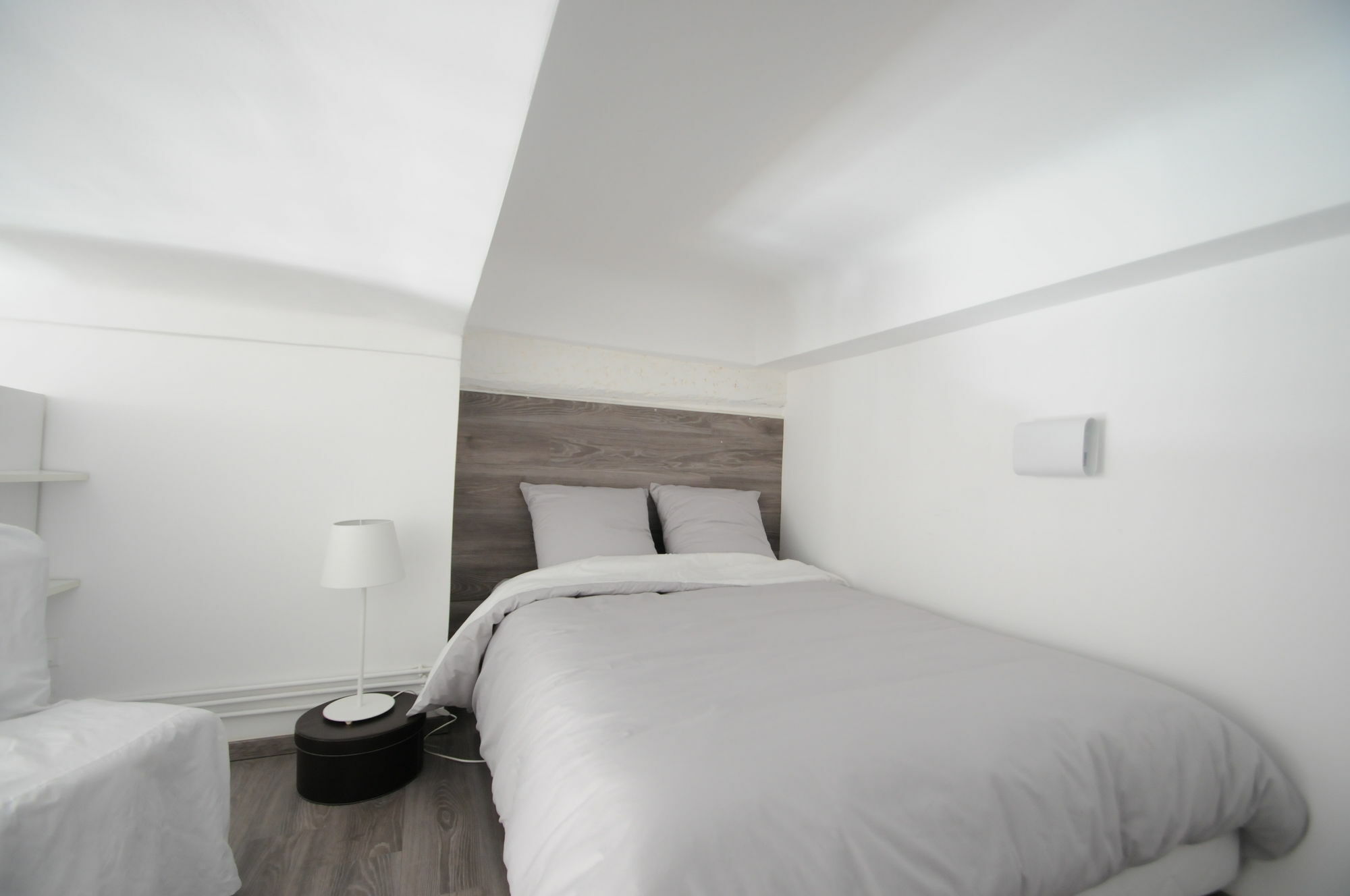 Duplex Opera *