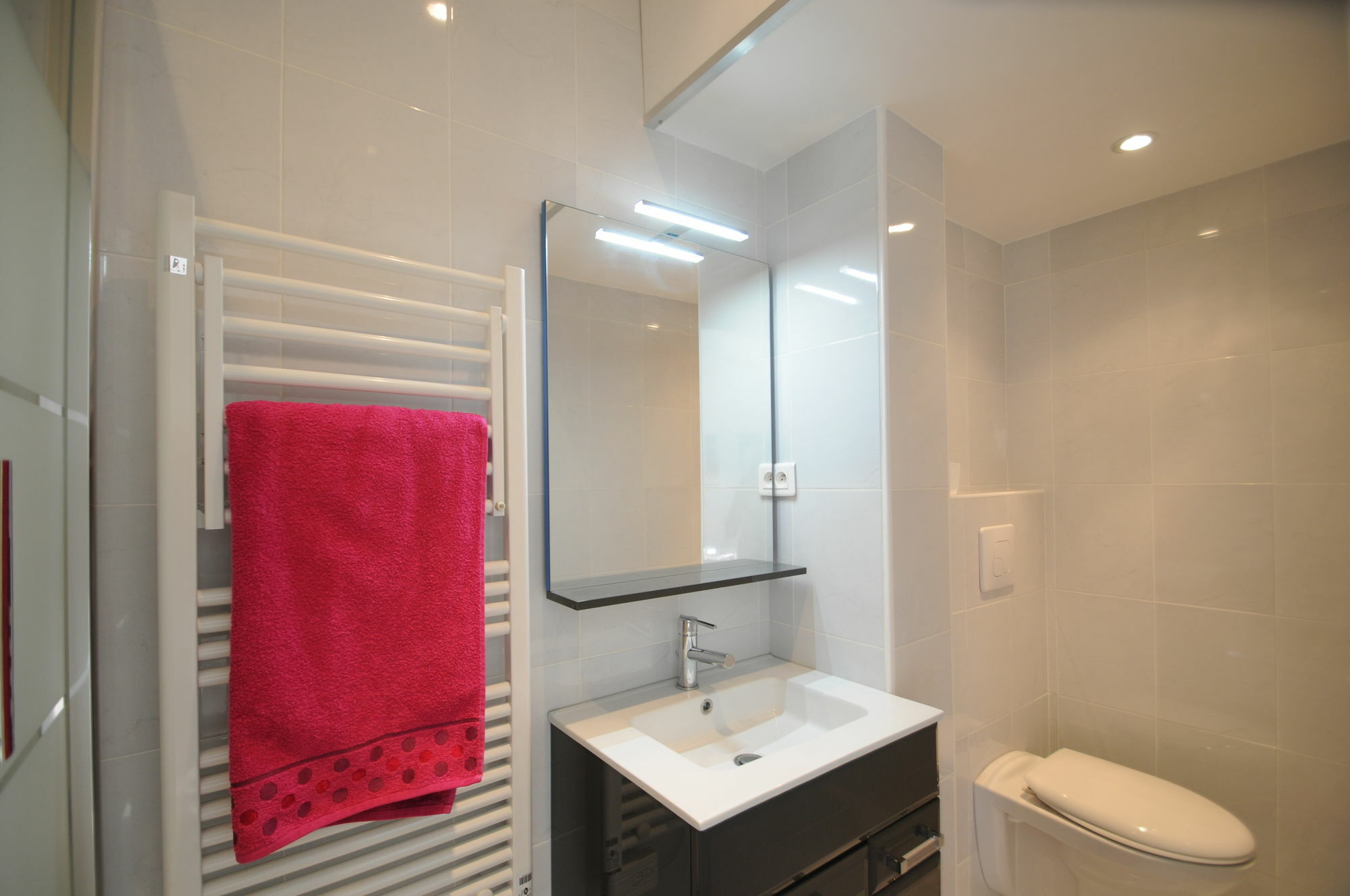 Dernier Etage Boyer Apartment *