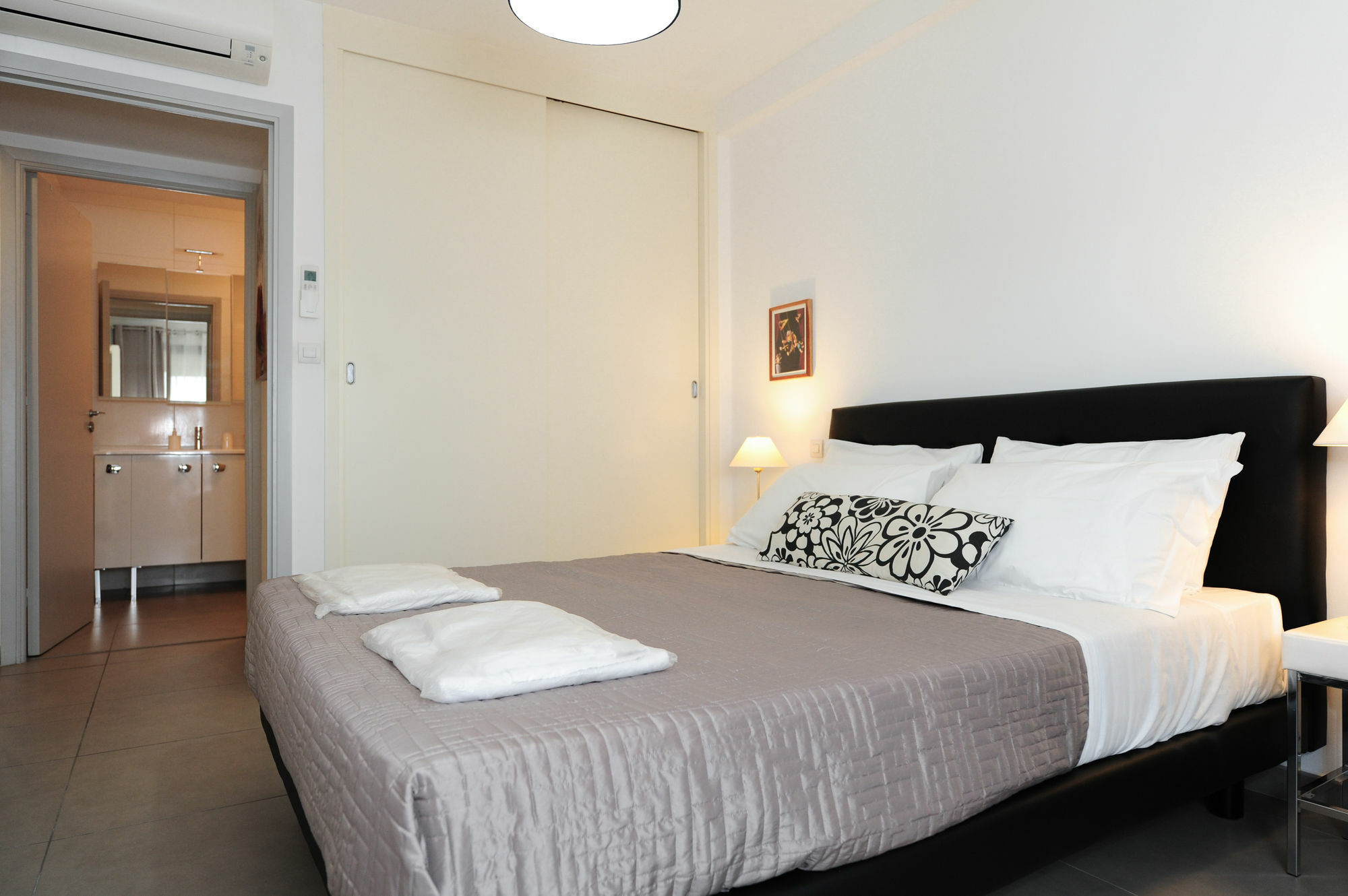 L'etoile Private Downtown Apartment *