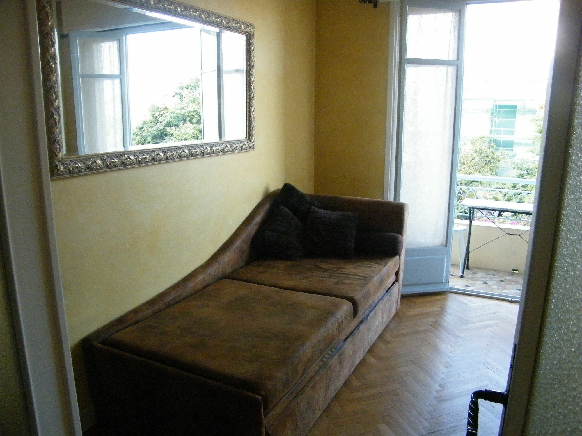 Henri Iv 2chambres Jardin Mer-pettorossi Apartment *