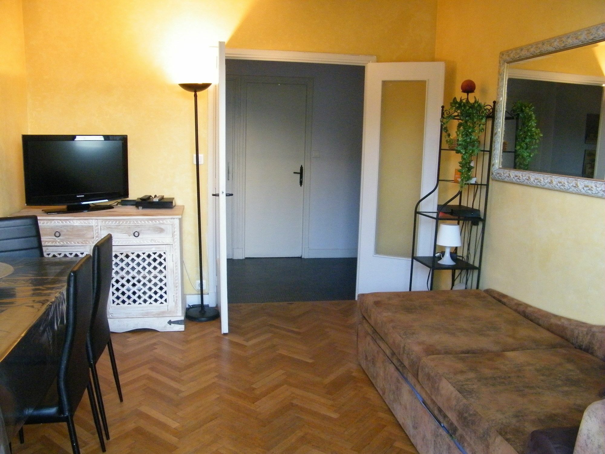 Apartment Henri Iv 2chambres Jardin Mer-pettorossi