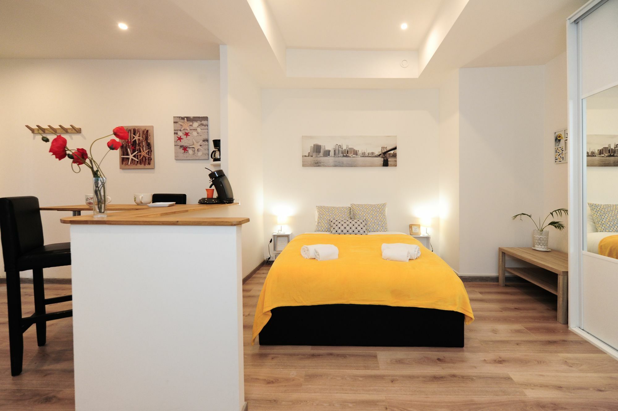 Apartment Les De Paul Valery